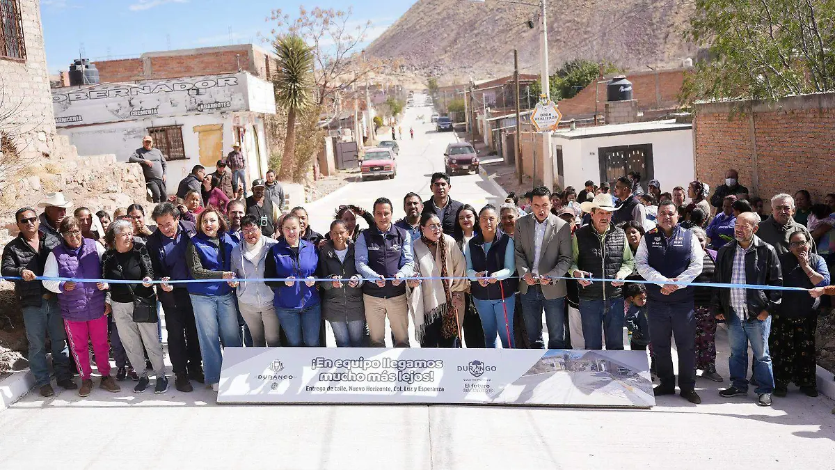 01. Estrenan en Luz y Esperanza más calles dignas para Durango (3)